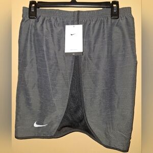 Nike Womens Dri-Fit Running Shorts in Size 3x